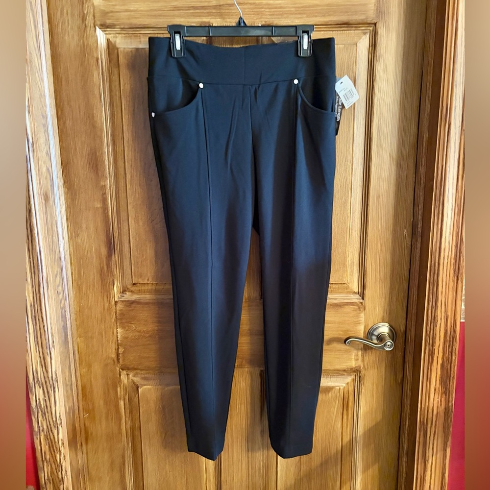 Soho Apparel Black Straight Leg Ponte Pull-On Pants